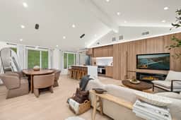 Striped Bass Lodge at Carter Bridge Estate