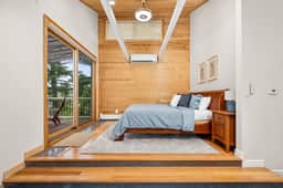 North Cliff House - Private Dock & Sauna - Image 2