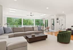 Lakeshore Crest Estate - Private Dock & Pool