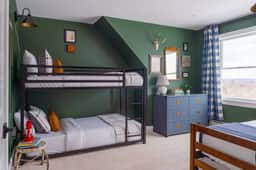 Bespoke Litchfield - Family Friendly, Hot Tub