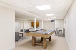 Merchant Manor - Pool, Tennis Court, Game Room