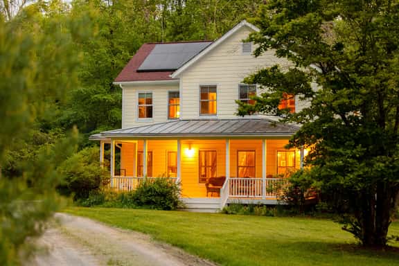 Fern Leaf Farmhouse - Pool & Pickleball Court - Image 1