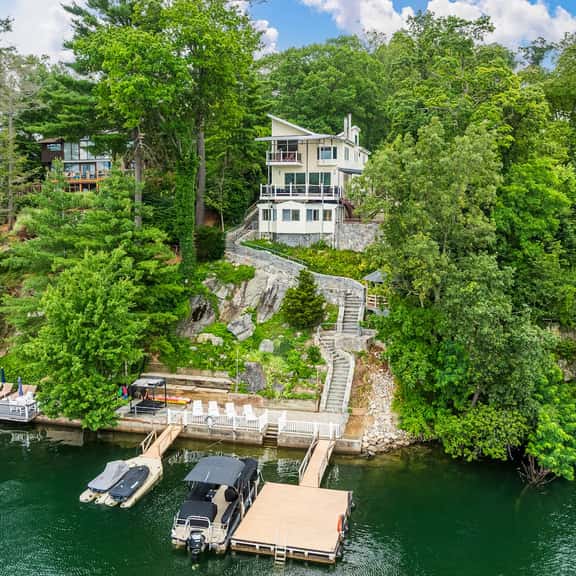 North Cliff House - Private Dock & Sauna - Image 1