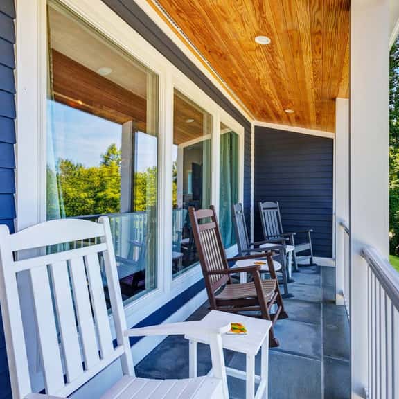 Bluewater Lodge | Pool, Dock, Fire Pit - Image 1