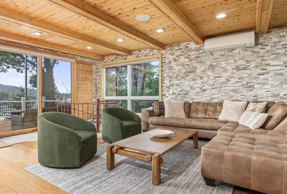 North Cliff House - Private Dock & Sauna