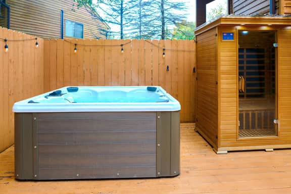The Finch House - Hot Tub & Sauna