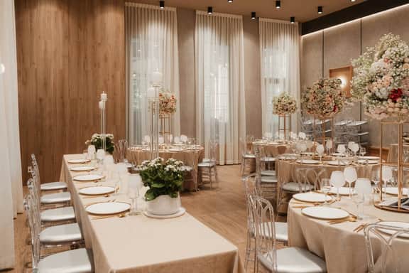 Belvedere Suites - Boutique Hotel - Image 3
