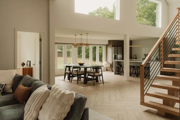 Great Lodge at Carter Bridge Estate - Image 1